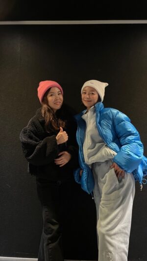 Luna Instagram - 2023. 12.17 4PM 

최고의 재즈피아니스트이자 아티스트 송영주님 ✨( @ju_jusong ) 존경하는 영주언니와 함께 준비한 음악들.. 무대들.. 제게 정말 영광이며 소중하고 의미 있는 공연이 될 것입니다. 오랜만에 단독 공연으로 한국에서 여러분들을 만나기 위하여 무대를 소중하게 성실하게 준비하고 있습니다. 많이 오셔서 좋은음악으로 소통하는 시간이 되길 간절히 소망합니다💿❤️

-루나올림-

영상 이뿌게 찍어준 울언니 
@qwerwls95 💿

연주 멋있게 해주신 영주언니 
With @ju_jusong ❤️❤️❤️✨

예쁜 옷은 @tuewid 💙💙