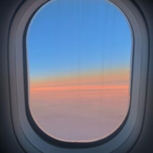 Luna Blaise Instagram - i smiled. we were under the same sky. at least

sunset while flying over the North Atlantic