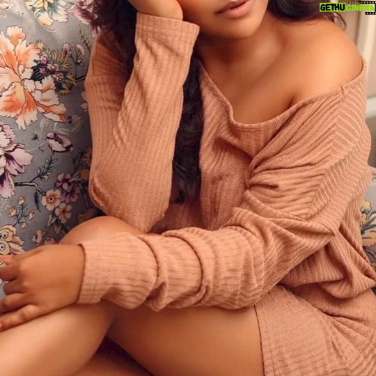 Luviena Lodh - 1K Likes - Transforming my health with @fooddarzee's Healthy Food Challenge! Their mouth-watering, calorie-counted meals and expert nutritionist guidance have made staying fit and feeling great a breeze. Don't miss out on this game-changing experience - use my code 'LV15' for an exclusive discount and subscribe now at fooddarzee.com!
#fooddarzee #fitnessreels #luvienalodh