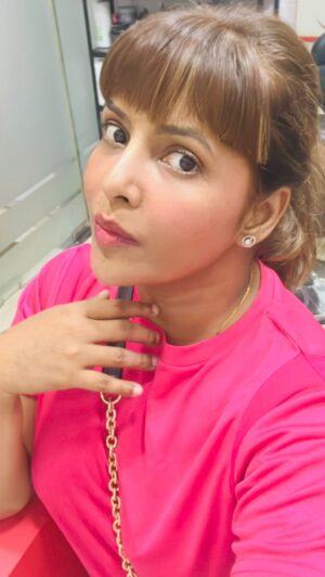 Luviena Lodh Instagram - Vibe check, vibes are important for me 
Wat about u guys?