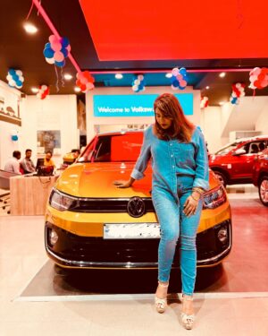 Luviena Lodh Instagram - New love, VW in the house!

Which idol shld I put in the car