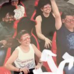 Luz Elena González Instagram - Un día de montañas rusas 🎢 en @ferrariworldyasisland y nos subimos a la más veloz del mundo y compré la foto por qué los primeros 10 segundos no pude respirar de la velocidad y mi cara ni cómo moverla 😂😂😂😂 yo que soy tan intrépida literal me quedé congelada no pude gritar y creo que nadie lo hizo los primeros segundos y de paso me espante por Majito que está más chiquita, pero ella bajó feliz y bueno Santi ni se digaaaaaa hasta los brazos subió y yo pensé que se iba a lastimar pero no y por supuesto se subió 4 veces más ☺️!!!! Yo en calidad de bulto me fui a sentar y esperar que se me bajara o se me subiera la presión por que ya ni supe que era lo que sentía 😆😆😆😆😆... Un día más disfrutando de este increíble país e impresionantes construcciones 😍😍😍😍😍😍 es una belleza!!!! ❤️ amamos Dubai ❤️ Hermoso viaje familiar ❤️❤️❤️❤️❤️❤️!!!!
