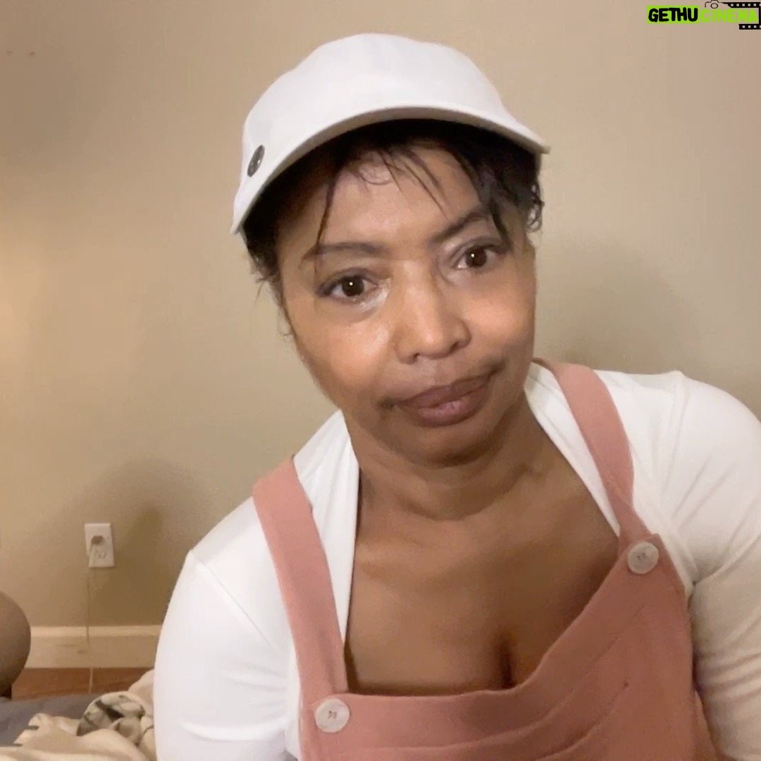 Lynn Toler - 44.4K Likes - I'm off the Struggle Bus and on the Creativity Caravan. Hopefully the latter can get me where I need to be today. #emotionalintelligence. #BeKind #StayUp