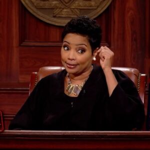 Lynn Toler Instagram - #DivorceCourt routinely uploads old videos on YouTube from past seasons. The uploaded one of my favorites, yesterday. Conswella v. Loren #Errorhoarder #relationships #relationshipgoals. #marriage. A whole lot of oldies but goodies on there.