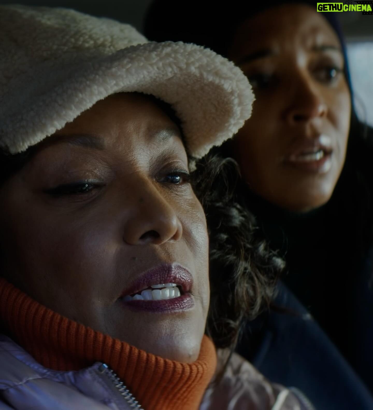 Lynn Whitfield Instagram - Just be prepared to be blown away. 🔥@mslynnwhitfield is the gift you didn’t know you needed. Her performance in @albanyroadmovie will knock your socks off and will go down in history as an all time best performance by a Black American actress. Mark my words. Thank you @mslynnwhitfield for your great art and your even greater heart. ❤️ We were all blessed and blown away by your craft, professionalism and poise. You are the 8th wonder of the world! 🔥🎁🙏🏽❤️🎬🥰 #albanyroad #albanyroadmovie @ebertfest