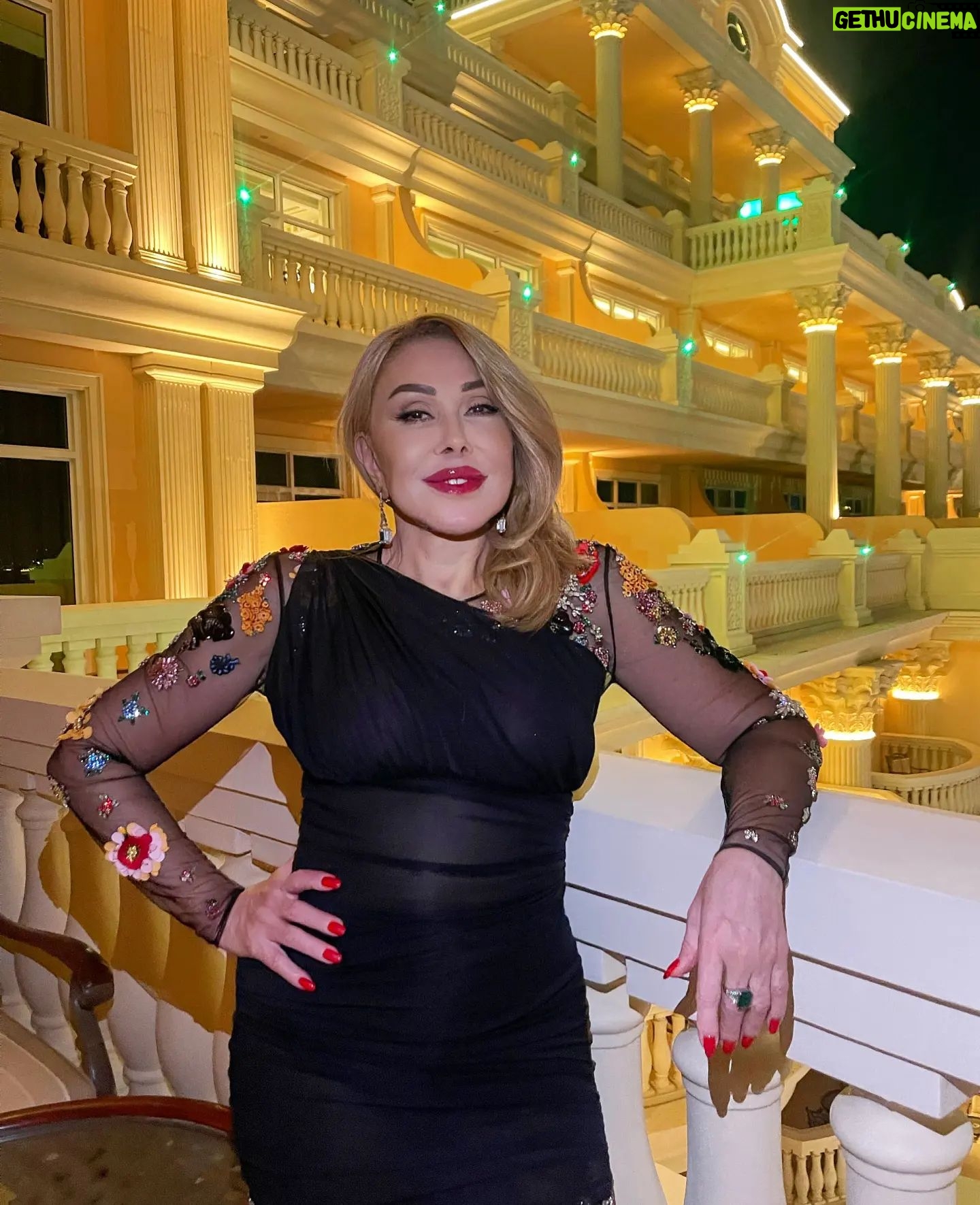 Lyubov Uspenskaya - 6K Likes - Дорогие друзья, давненько я не выходила с вами на связь. Не переживайте, я никуда не пропала ☺️Просто сейчас у меня полным ходом идёт подготовка новой концертной программы к моему большому юбилейному концерту в Crocus City Hall, который состоится в день моего рождения 24 февраля ❤️
В этот день вы сможете первыми услышать много новых песен и неожиданных дуэтов, ну и, конечно же, попеть вместе со мной уже полюбившиеся вам композиции.
Это будет масштабно и феерично, я вам обещаю 😉
Ваша Люба ❤️