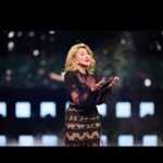 Lyubov Uspenskaya Instagram - Дорогие друзья, сегодня я хочу сказать всем вам Большое Спасибо за то, что поддержали наш дуэт с Сергеем Жуковым @sezhukov "Безответно" и голосовали за него на сайте Русского радио @russkoe_radio , что позволило нам взять премию Золотой Граммофон ❤️ Очень приятно, когда твой вклад в музыкальную индустрию оценивают по достоинству. Это даёт мне огромное количество сил и энергии ️работать и творить дальше для вас❤️ Ваша Люба ❤️