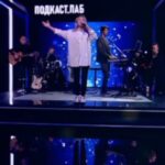 Lyubov Uspenskaya Instagram - Дорогие друзья, сегодня на Первом канале состоялась премьера выпуска программы "Неформат" с моим участием. Это новое интересное позитивное шоу, которое я рекомендую к просмотру каждому 👍🏻 Мы с PACHA TATI @pacha_tati и Galibri & Mavik @galibri.music @mavik_music провели время в прекрасной компании ведущих - Вали Карнавал @karna.val , Карины Кросс @karinakross и Антона Лаврентьева @antonlavrentiev . Много пели и шутили, в общем, всё как я люблю😊 В рамках проекта я спела песню "Если это не любовь", выступлением которой я хочу с вами поделиться ❤️ Смотрите полный выпуск на Rutube, ссылку оставлю в сторис и на моей странице в VK. Ваша Люба ❤️ #неформат #еслиэтонелюбовь #любовьуспенская #успенская #карнавал #подкаст #каринакросс #pachatati #татьянаплаксина #galibrimavik
