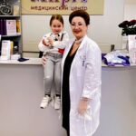 Lyubov Uspenskaya Instagram - Дорогая Адамян Лейла Владимировна, от всего сердца поздравляю Вас с днем рождения! ❤️ Я хочу Вам пожелать здоровья, семейного счастья и, конечно же, мирного неба над головой. Вы наш главный специалист по гинекологии Минздрава РФ, и благодаря таким профессионалам, как Вы, в нашей стране рождаются красивые и здоровые дети. Живите долго и счастливо❤️ С уважением, Ваша Любовь Успенская