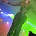 Lzzy Hale Instagram - 🐒 Business