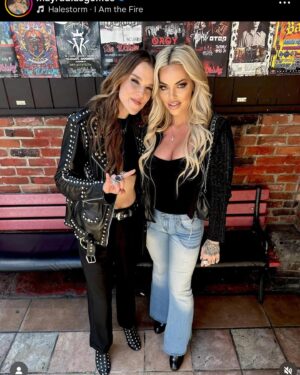 Lzzy Hale Instagram - LA LA LAND DUMP! What a life changing trip with some of the most beautiful people that walk this earth! We are lifers, we are in the business of smiles and loud music, and I am so grateful to be doing what I love with the people I adore. @tommorello @billycorgan @kingdmc @taylormomsen @scottianthrax @taylormomsen @larrydrini @mayradiasgomes @thejoestorm @connorpaolo