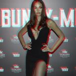 Mãdãlina Ghenea Instagram - So happy to share some big news… Presto novità pazzesche Am I the villain? 🦹 Am I a super hero? What do you guys think? In ce rol vreti sa ma vedeti? @sergiofabi2016 how did you make the person in the back disappear? super powers on this incredible movie set @andreaiervolinoproducer @miketyson was such an honor to meet you and your beautiful wife, you both are between the most humble, down to earth souls I have ever met.