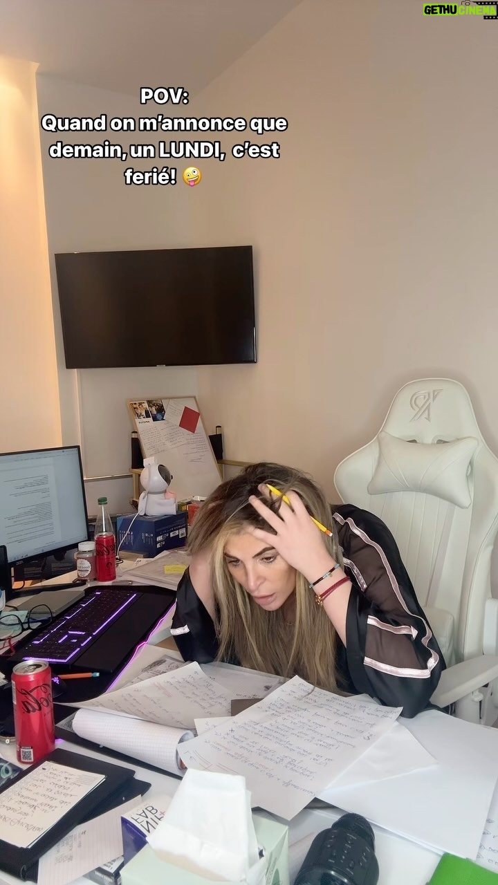 Mélanie Amar - 21K Likes - NO TRAVAIL POUR MOI DEMAIN 🤪🥹😁