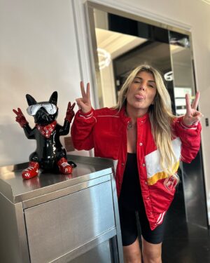 Mélanie Amar Instagram - 𝑻𝒐𝒖𝒋𝒐𝒖𝒓𝒔 𝒄𝒓𝒐𝒊𝒓𝒆 𝒆𝒏 𝒔𝒆𝒔 𝒑𝒓𝒐𝒋𝒆𝒕𝒔 ❣️