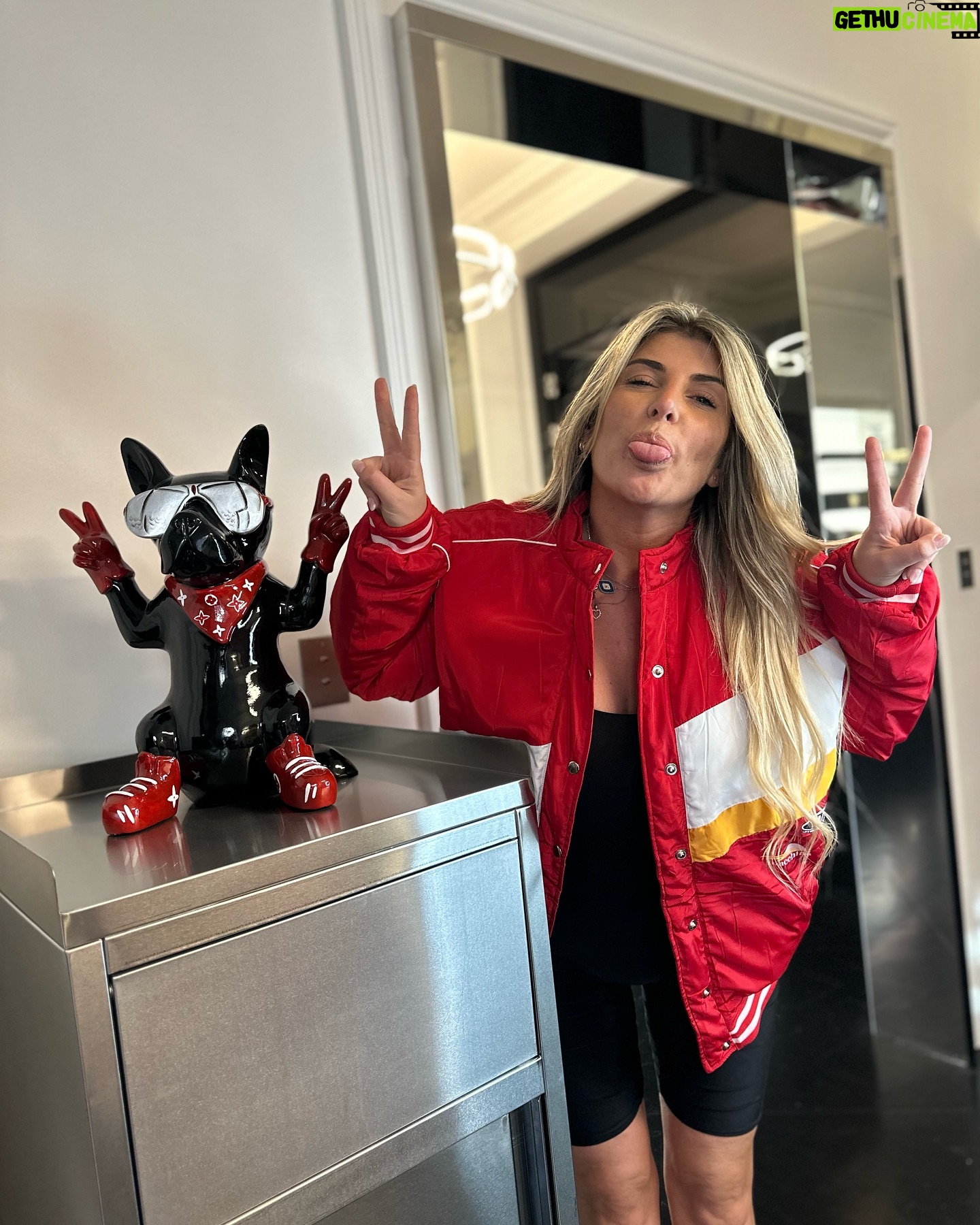 Mélanie Amar - 3 Likes - 𝑻𝒐𝒖𝒋𝒐𝒖𝒓𝒔 𝒄𝒓𝒐𝒊𝒓𝒆 𝒆𝒏 𝒔𝒆𝒔 𝒑𝒓𝒐𝒋𝒆𝒕𝒔 ❣️