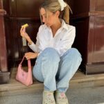 Mélanie Orlenko Instagram – PHOTO RENTRÉE SCOLAIRE 🤓 J’espère qu’elle fut bonne. Autant pour les élèves, que pour les parents et les profs 😅