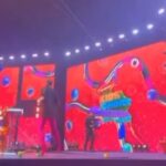 Mélanie Thomas Instagram - Thank you @nickelodeon.arabia for the invitation! We’ve presented an award and we got to perform two of @nowunited songs and i am so grateful that I got to perform AllNightLong for the show! 🩷 We also got slimedddd 🤪 #kidschoiceawards