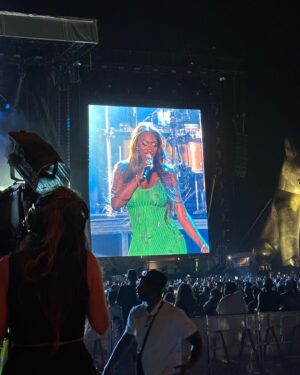 Mélanie Thomas Instagram - AfroNation 😍🎉 #afronation that’s my vibeeee