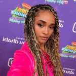 Mélanie Thomas Instagram - Thank you @nickelodeon.arabia for the invitation! We’ve presented an award and we got to perform two of @nowunited songs and i am so grateful that I got to perform AllNightLong for the show! 🩷 We also got slimedddd 🤪 #kidschoiceawards