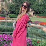 Mónica Ayos Instagram - "Never forget who you are Little star Never forget how to dream Butterfly🦋"🌷 @vickydoll22 @parquesyviajes #parquesyviajes