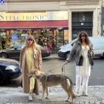 Müge Boz Instagram - Berlin babymoon dump 🤰🏼💌 1. Berilto'mla biraz fashion🫶 tarzına bayıldığım @berilkayar 2. Bi de beni tek çek bitte... 3. Kafamın karışıklığı denediğim ayakkabıların farklı tarzından belli🤔 4. Harika bir yemek yemeye gidiyoruz. 5. Michelin Star @long_march_canteen 👏 kesinlikle berlin gidilecekler listesine not edilsin👍 6. Michelin star close up'ım 😘 7. Bir takım sanatsal denemeler 😋 8. Berliners😎 9. Bu elbiseyi acaba daha ne kadar giymeye devam edebilirim... 10. Yemekler mükemmeldi bebişkoda fıldır fıldır taklalar attı yemekten sonra 😇🥰