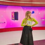 Müge Boz Instagram – ‘Müge ile Tv Dergisi’  zamanı geldi 😁 Bu hafta yine dopdolu konularla sizlerleyiz. Yarın (cmtsi) saat 10:30’da @startv ‘de. Bu haftaki konuğum @neslihanyeldan ile yeni projeleri ve tiyatro oyunu hakkında konuştuk 😉 Hepinizi ekran başina bekliyoruz 🥰 
.
@zero.medya 
@duygukaradenizero 

#reklam