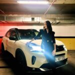 Müjde Uzman Instagram - Biz #CitroenC5Aircross konforu ile yeni bir yolculuğa çıkıyoruz. Okları takip edin! Sizce yeni rotamız neresi? #CömertlikteÜstüneYok @citroenturkiye #işbirliği