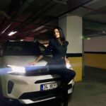 Müjde Uzman Instagram - Biz #CitroenC5Aircross konforu ile yeni bir yolculuğa çıkıyoruz. Okları takip edin! Sizce yeni rotamız neresi? #CömertlikteÜstüneYok @citroenturkiye #işbirliği