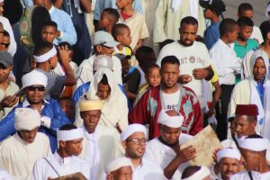 MOHAMED BASSOU Instagram - تيتي نلحنى أو ضريب الحنة من التقاليد العريقة بتامگروت🥰🥰🥰
Token by @mohammed_elfatihi