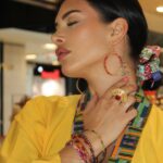 Maëva Martinez Instagram - Des couleurs qui ramènent chaleur et soleil 🌞 BIJOUX: @imaneka_design KIMONO: @imaneka_design Une créatrice à l’univers ethnique que j’ai eu l’honneur de rencontrer et avec qui j’ai le plaisir de travailler à notre boutique @mylittlestore_nantes . Je vous invite à venir découvrir tous les merveilleux créateurs et créatrice, vous ne serez pas déçu … ✨🫶🏼 Photographe 📸 @_judith.52 ✨ #jewelry #kimono #style #ethnic #ethnicdesign #disign #work #goodwork #lovemyjob #selflove #love #girlpower #power #energie #vibe #mood #picoftheday #shooting #plaisir #job #entrepreneur #brand #branding #boutique #beaulieu #nantes