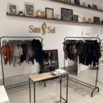 Maëva Martinez Instagram - l’univers féérique de @mylittlestore_nantes , notre nouvelle boutique éphémère où la créativité s’épanouit ! 🌟 Découvrez ma marque @instasansai et laissez-vous séduire par les créations uniques de talentueux artistes. ✨ Hier, lors de notre inauguration, l’énergie était électrique et votre enthousiasme nous a comblés de bonheur ! 💃🎉 Rejoignez-nous et partagez cette expérience magique avec nous. ❤️✨ #mylittlestore #nouvelleboutique #createursextraordinaire #popup #popupshop #work #workingmom #workinggirl #progress #sportstyle #style