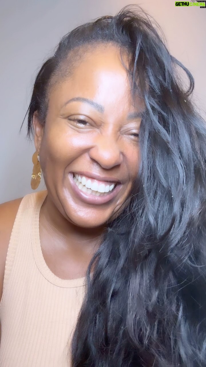 Maíra Azevedo Instagram - Não é possível que acontece apenas comigo! Seu filho em casa não gosta de uma coisa, e com outras pessoas adora?