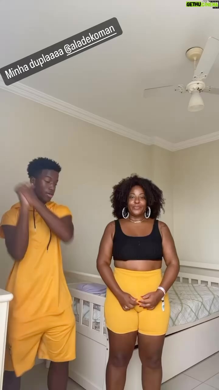Maíra Azevedo Instagram - Se a gente dança! Meu filho é meu grande amigo e parceiro! Você é amiga / amiga do seu filho?