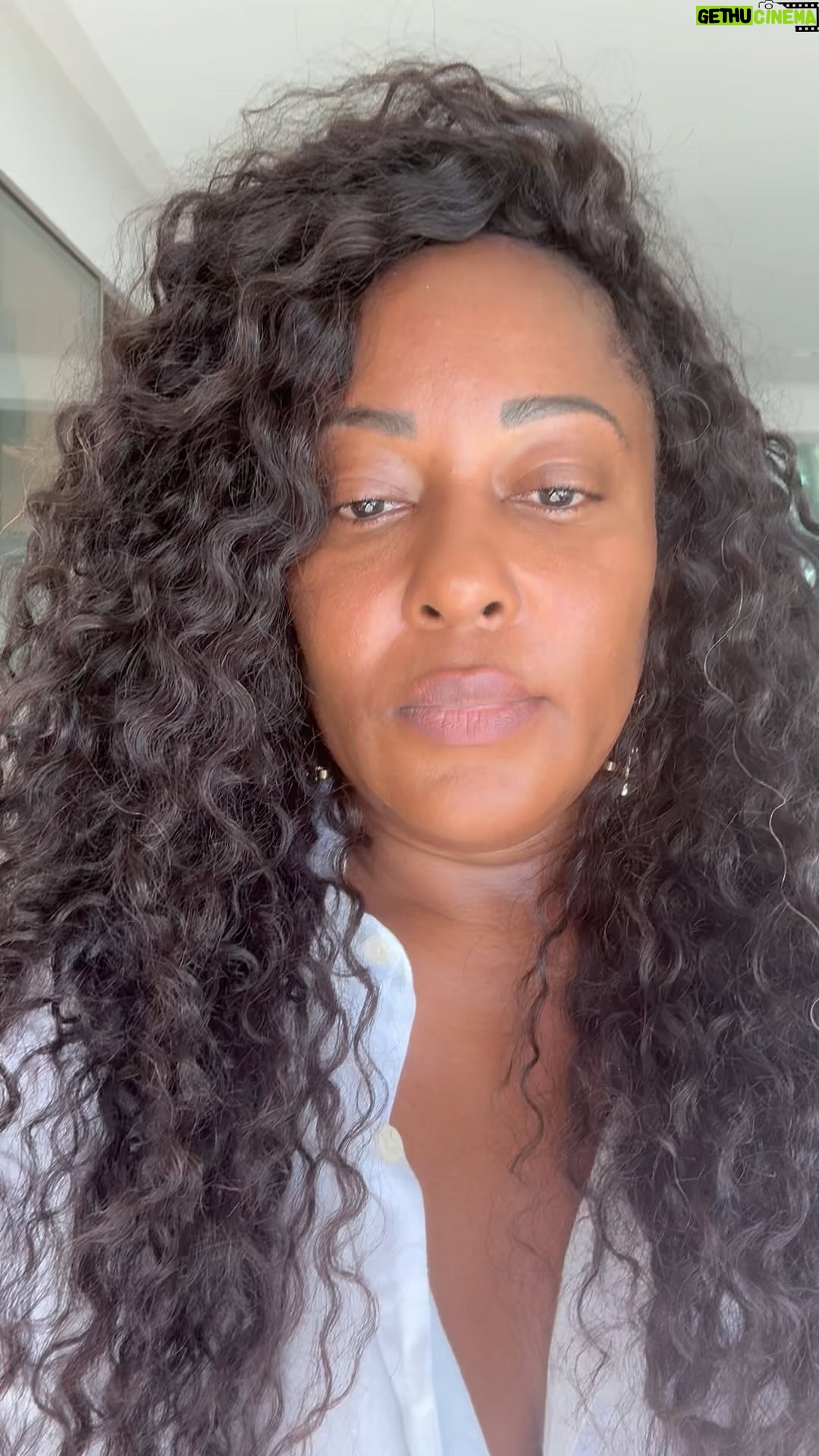 Maíra Azevedo Instagram - A dor do fim passa sim…a gente se sente perdida, com q sensação de fracasso, mas aí o tempo passa e outros sentimentos invadem o peito…e às vezes, vem até o alívio!