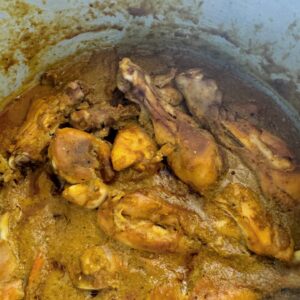 Maíra Azevedo Instagram - Hoje é dia de festa aqui…Dia de comer gostoso e conversar bastante e de dar boas risadas
