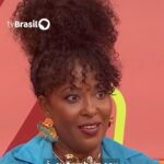 Maíra Azevedo Instagram - “Olha aqui pra mim, deixa eu te explicar o que eu passo” - Maíra Azevedo, no #SemCensura Assista ao programa completo no Youtube ou no link na bio 📲