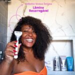 Maíra Azevedo Instagram - Como vocês sabem eu adoro tirar um tempinho de autocuidado, me olhar com carinho e celebrar o meu corpo. E na hora da depilação, eu conto com a linha Íntima de @gillettevenusbr que foi desenvolvida especialmente para nós mulheres! 🪒 A lâmina Íntima descartável faz uma depilação cuidadosa, deixando nossa pele lisinha tendo uma barreira protetora contra a irritação da depilação. Já a lâmina recarregável conta com uma tecnologia que cuida e protege a pele sensível da região íntima pós depilação. São os meus favoritos de Gillette Venus Íntima! Quais os seus? #publi