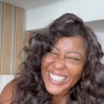 Maíra Azevedo Instagram - Cada maternidade é única….experimente não julgar a forma de maternar de outra mulher!