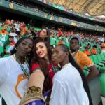 Maïssane Aghioul Instagram - JOUR DE FÊTE 🇨🇮 Merci la Côte d’Ivoire pour votre accueil et votre gentillesse, je reviendrai pour sûr 🇨🇮🇨🇮 @tukki.katt @amani.story_