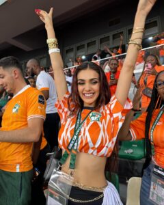 Maïssane Aghioul Instagram - La côte d’Ivoire est chic 🇨🇮🫶🏻 Merci à @cocan2023 pour l’invitation ⚽️ @tukki.katt @amani.story_ ❤️‍🔥