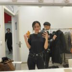 Macarena García Instagram - Hoy estrenamos en el @mataderomadrid Nuestros actos ocultos! Qué nervios! Qué emoción! Qué suerte de equipo. @lautaroperotti @santimarin @infocarmenmachi @juandiegovell os quiero 🩷 Gracias a todos por llenar el teatro!!