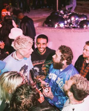 Machine Gun Kelly Instagram - genre: birthday 🙅🏼‍♂️🙅🏼‍♂️