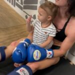 Mackenzie Dern Instagram - Filha, você é exatamente como eu pedi a Deus! Eu sou tão abençoada de ter você como minha filha, cheia de personalidade, linda, corajosa, parceirinha da Mamãe! Eu amo tudo em vc, e é tão gostoso essa vida com vc ao meu lado! Voce é a minha maior motivação na vida! Obrigada por ter me escolhida para ser a sua Mãe, vc me faz evoluir todos os dias e saiba que eu vou estar com você para tudo. Te amo demais minha linda!