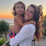 Mackenzie Dern Instagram - Cali vibes!! The best moments with my girl! There is no “Mackenzie Dern” here, just “Mom”! Haha I love it 🌴🌅🥰 • • Vibe da Califa! Os melhores moments com a minha filha! Aqui não tem “Mackenzie Dern”, aqui é simples e somente “Mamãe” Rsrs amo demais! 🌴🌅🥰