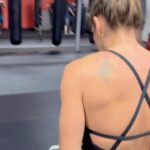 Mackenzie Dern Instagram - A guerra é contra você mesmo! 👊🏼💪🏼