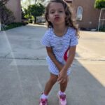 Mackenzie Dern Instagram - Happy 4th Birthday to the love of my life! Today is your day, but for sure this is my favorite day of the year! Thank you God for blessing me with such a special girl full of love, smart, strong personality, and my best friend! I wish so much love and fun moments for this year! You can always count on my baby! I love you!!!! Let’s celebrate!! • • Feliz aniversário para o Amor da minha vida! 4 anos!! Te amo demais Filha! Obrigada Deus por ter me abençoada com uma menina tão dengosa tão linda tão sapeca, inteligente, com personalidade forte e minha melhor amiga! Hoje é o seu dia, mas com certeza é o meu dia preferido do ano! Muita luz e risadas e muito amor e saúde para você Moa! Te amo minha linda!