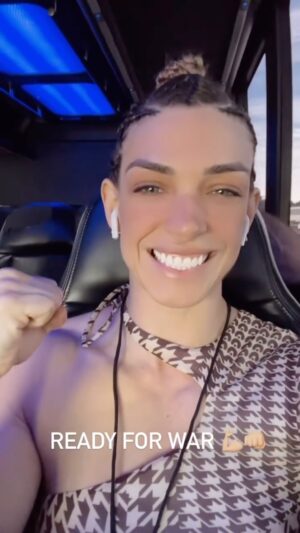 Mackenzie Dern Instagram - Dos stories para o feed. Um vídeo do caminho para guerra, e após passar por ela!
•
•
From stories to feed. A video on the way to war and after I went through it.