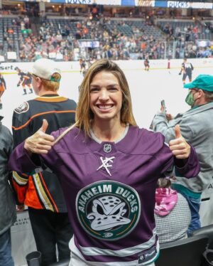 Mackenzie Dern Instagram - UFC fighter @mackenziedern is in the house! The #7 ranked strawweight in the world will fight right here at Honda Center at UFC 298 on Feb. 17 against Amanda Lemos.
