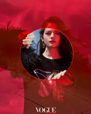 Mackenzie Foy Instagram - @voguetaiwan