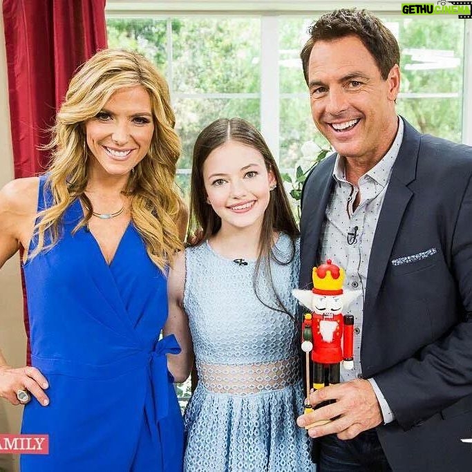 Mackenzie Foy Instagram - I had an amazing time at @homeandfamilytv! #aqua